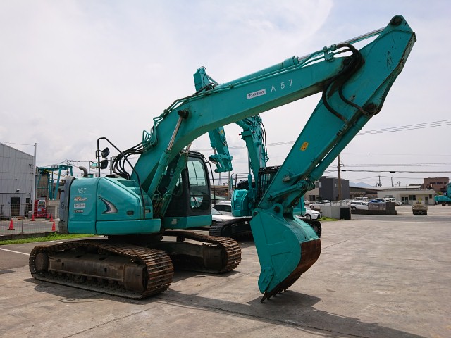 Máy xúc Kobelco SK235SR-2 02629 8894HR 2011