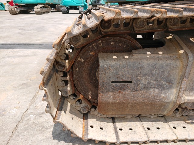Máy xúc Kobelco SK235SR-2 02629 8894HR 2011